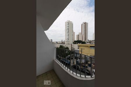 Varanda de apartamento para alugar com 2 quartos, 65m² em Vila Firmiano Pinto, São Paulo
