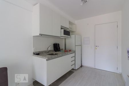 Cozinha de kitnet/studio para alugar com 1 quarto, 35m² em Bela Vista, São Paulo