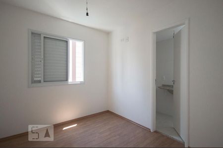 Suíte de apartamento à venda com 2 quartos, 65m² em Vila Guarani (z Sul), São Paulo