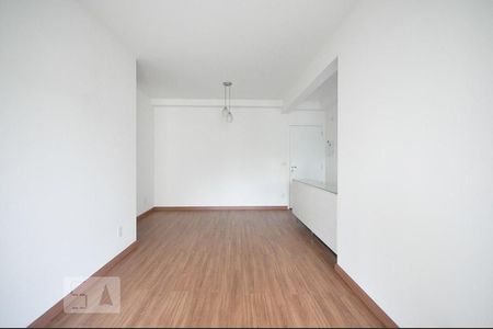 sala de apartamento para alugar com 2 quartos, 64m² em Vila Alexandria, São Paulo