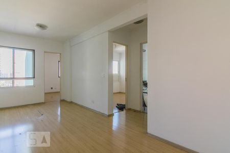 Sala de apartamento à venda com 3 quartos, 76m² em Vila Bastos, Santo André