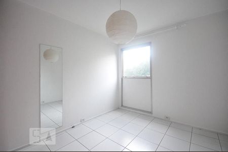 Apartamento à venda com 3 quartos, 60m² em Jardim Londrina, São Paulo