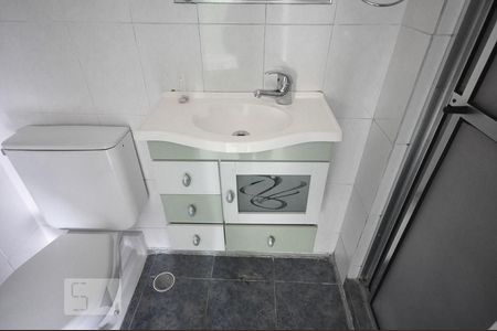 detalhe do banheiro de apartamento à venda com 3 quartos, 60m² em Jardim Londrina, São Paulo