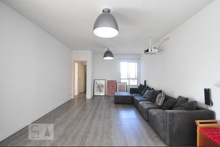 Apartamento para alugar com 168m², 3 quartos e 3 vagassala