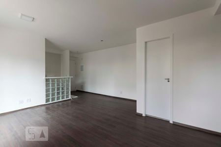 Apartamento à venda com 66m², 2 quartos e 1 vagaSala