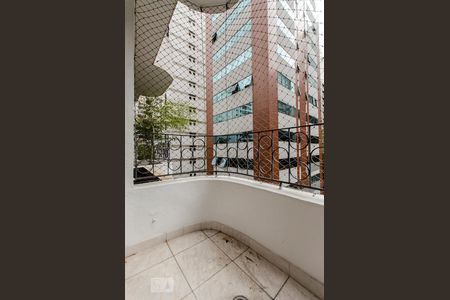 Varanda de apartamento para alugar com 1 quarto, 50m² em Itaim Bibi, São Paulo