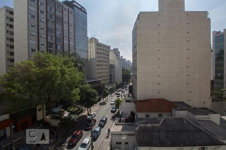 Vista Quarto 1 de apartamento à venda com 2 quartos, 68m² em Jardim Paulista, São Paulo