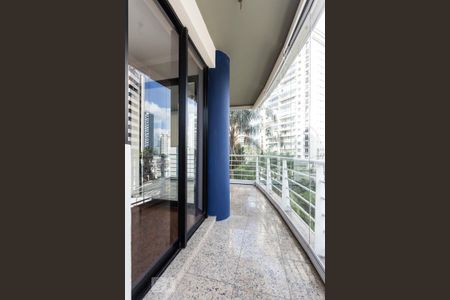 Varanda de apartamento à venda com 2 quartos, 120m² em Jardim Vila Mariana, São Paulo