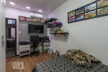 Suite de apartamento à venda com 1 quarto, 65m² em Vila Buarque, São Paulo