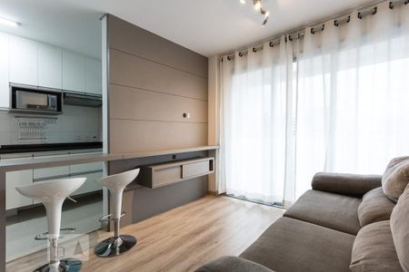 Sala de apartamento para alugar com 1 quarto, 47m² em Santo Amaro, São Paulo