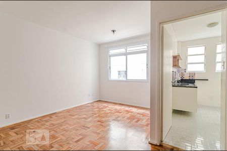 Sala de apartamento para alugar com 2 quartos, 55m² em Pinheiros, São Paulo