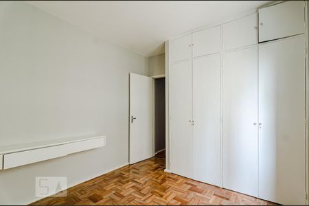 Quarto 1 de apartamento para alugar com 2 quartos, 55m² em Pinheiros, São Paulo