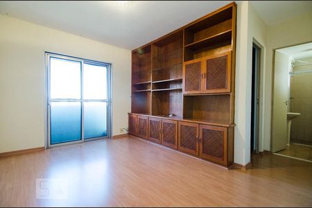 Sala de apartamento para alugar com 1 quarto, 62m² em Centro, Campinas