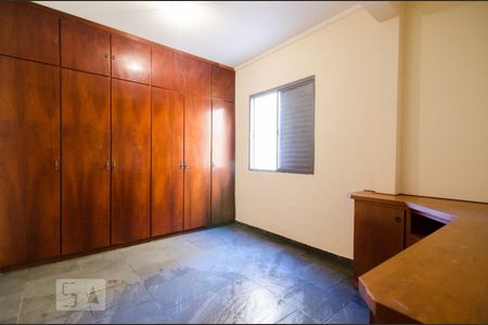 Quarto 1 de apartamento à venda com 3 quartos, 75m² em Vila Marieta, Campinas