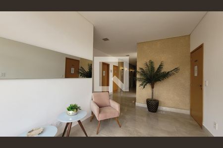 Hall de entrada de apartamento para alugar com 2 quartos, 62m² em Santa Maria, Santo André