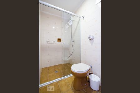 Banheiro de apartamento à venda com 3 quartos, 81m² em Vila Industrial, Campinas