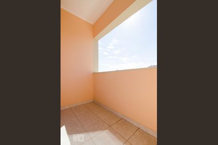 Sacada de apartamento à venda com 3 quartos, 103m² em Vila Industrial, Campinas