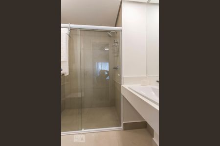 Banheiro de apartamento para alugar com 1 quarto, 41m² em Brooklin Paulista, São Paulo