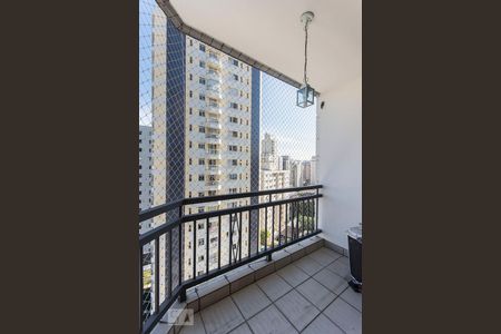 Varanda de apartamento à venda com 1 quarto, 60m² em Vila Olímpia, São Paulo