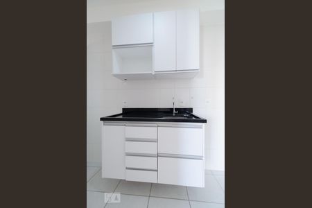 Cozinha de apartamento à venda com 1 quarto, 41m² em Vila Itapura, Campinas