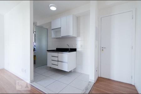 Cozinha de apartamento à venda com 1 quarto, 41m² em Vila Itapura, Campinas