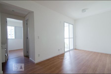 Sala de apartamento à venda com 1 quarto, 41m² em Vila Itapura, Campinas