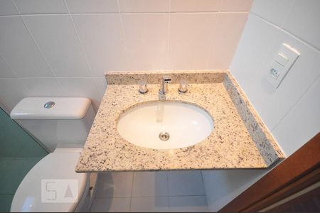 detalhe do banheiro suíte de apartamento para alugar com 2 quartos, 60m² em Vila Andrade, São Paulo