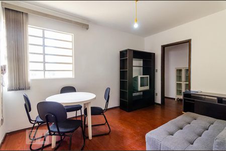 Sala de apartamento para alugar com 1 quarto, 58m² em Jardim Paraíso, Campinas