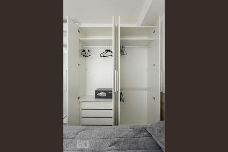 Quarto de kitnet/studio para alugar com 1 quarto, 50m² em Vila Gertrudes, São Paulo