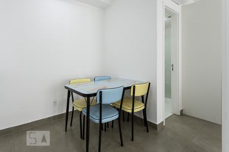 Sala de kitnet/studio para alugar com 1 quarto, 50m² em Vila Gertrudes, São Paulo