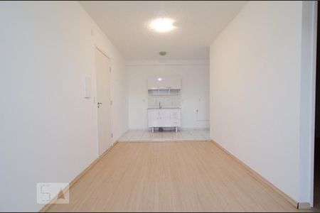 Sala de apartamento para alugar com 2 quartos, 40m² em Vila Marieta, Campinas