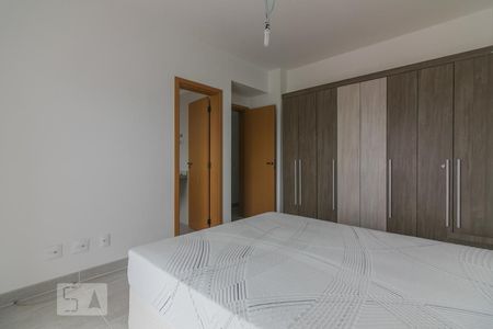 Suíte de apartamento para alugar com 3 quartos, 130m² em Vila Scarpelli, Santo André