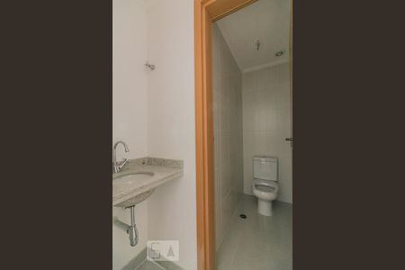 Lavabo de apartamento para alugar com 3 quartos, 130m² em Vila Scarpelli, Santo André