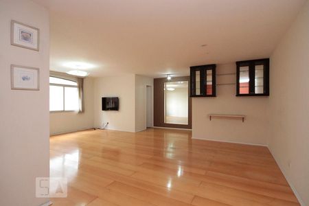Sala de apartamento para alugar com 3 quartos, 189m² em Morro dos Ingleses, São Paulo