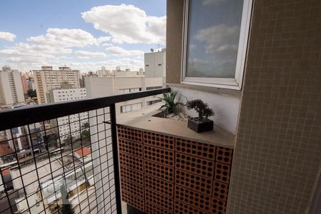 Sacada de apartamento para alugar com 1 quarto, 70m² em Cambuí, Campinas