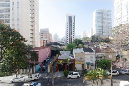 Vista Sala de apartamento para alugar com 2 quartos, 80m² em Vila Anglo Brasileira, São Paulo