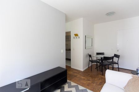 Sala de apartamento para alugar com 1 quarto, 38m² em Vila Uberabinha, São Paulo