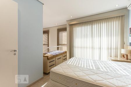 Suíte 1 de apartamento à venda com 2 quartos, 80m² em Santo Amaro, São Paulo