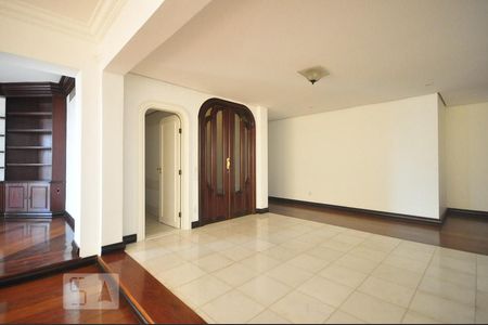 hall de entrada de apartamento à venda com 4 quartos, 480m² em Morumbi, São Paulo