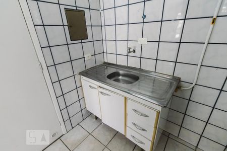 Cozinha de kitnet/studio à venda com 1 quarto, 30m² em Barra Funda, São Paulo