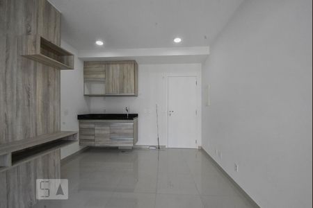 Sala / Cozinha de kitnet/studio para alugar com 1 quarto, 37m² em Vila Cordeiro, São Paulo