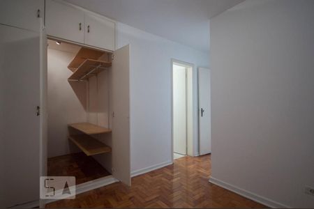 Suíte de apartamento para alugar com 2 quartos, 85m² em Vila Nova Conceição, São Paulo