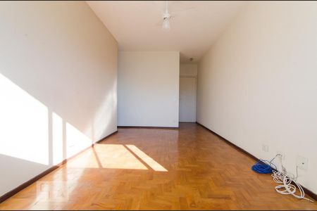 Apartamento para alugar com 60m², 1 quarto e sem vagaSala