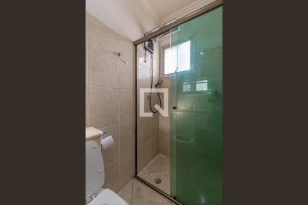 Banheiro  de apartamento à venda com 1 quarto, 44m² em Centro, Campinas