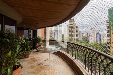 Varanda da Sala de apartamento à venda com 4 quartos, 270m² em Vila Suzana, São Paulo