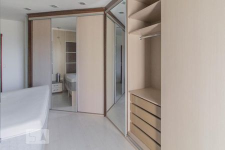 Suite de apartamento à venda com 4 quartos, 490m² em Mooca, São Paulo