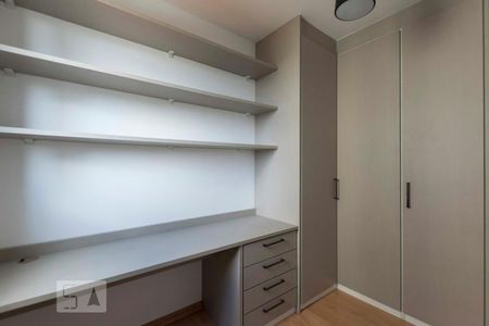 Quarto 1 (Armários) de apartamento para alugar com 2 quartos, 60m² em São Judas, São Paulo