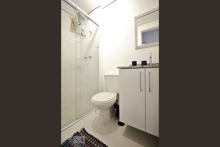 Banheiro de apartamento para alugar com 2 quartos, 70m² em Vila Andrade, São Paulo