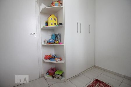 Quarto 1 de apartamento para alugar com 3 quartos, 68m² em Vila Morse, São Paulo