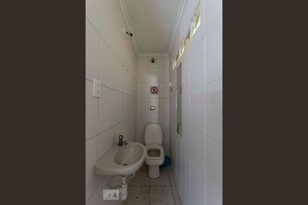 1o. Andar - Lavabo de casa à venda com 3 quartos, 240m² em Ipiranga, São Paulo